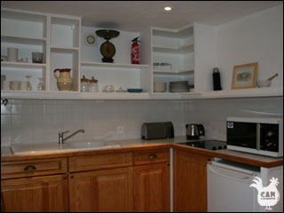 Can Llouquette - the studio kitchen